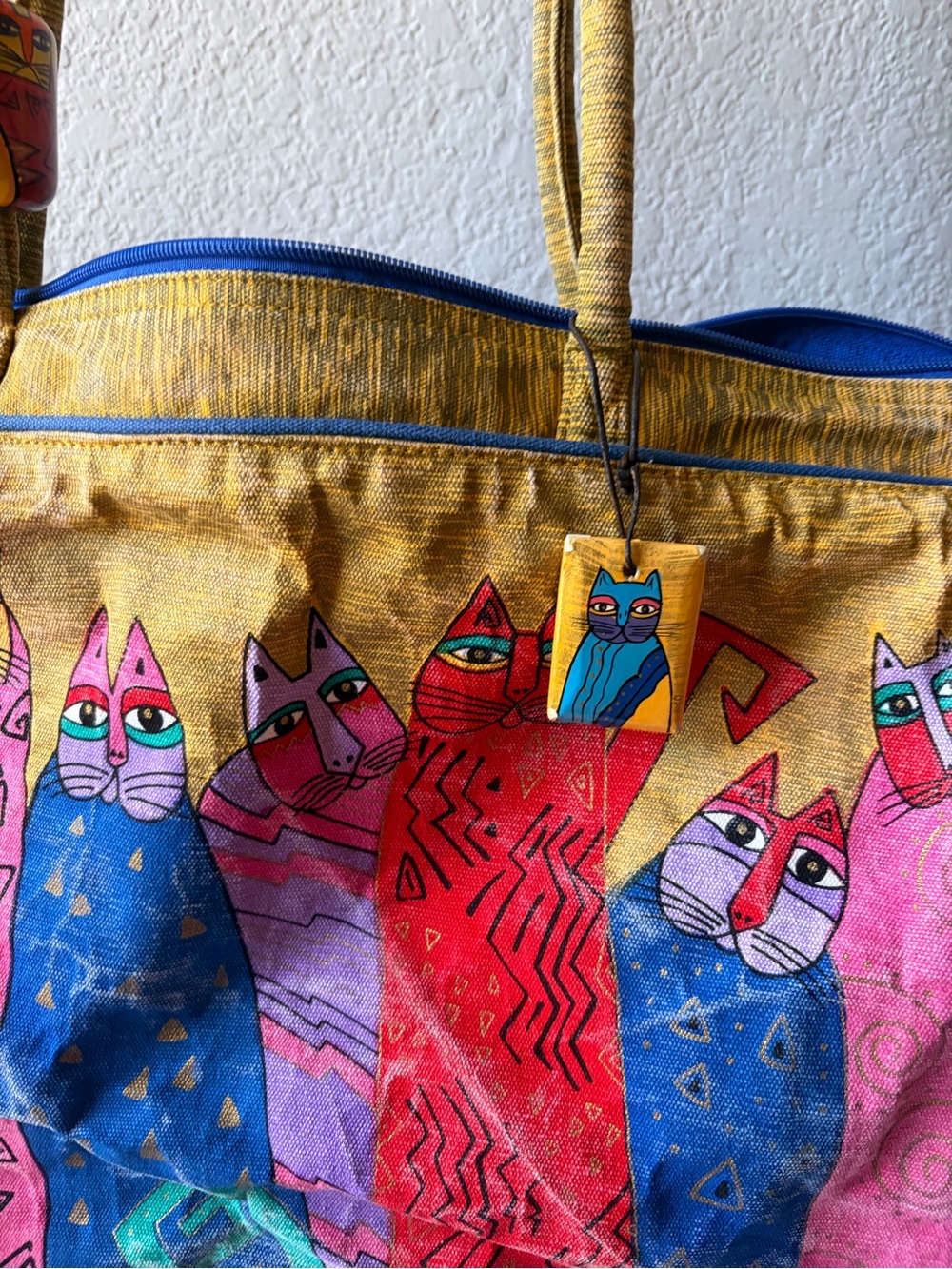 Laurel Burch Multi-Color Cat Print Travel Weekender - Yellow Accents #vintage - Picture 2 of 10